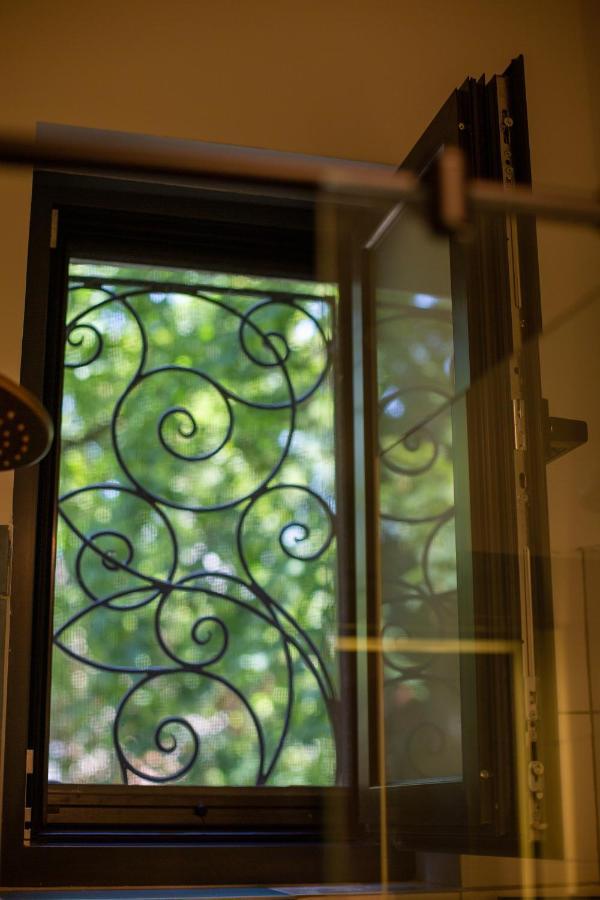 Cosy Studio Apartment In A Heart Of The Belgrad Exterior foto